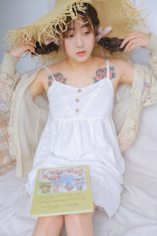 哎呀皇后娘娘来打工