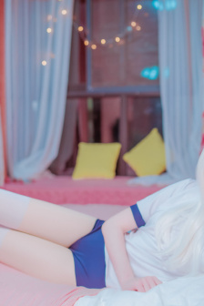 不小心缩小掉进女生的午饭里