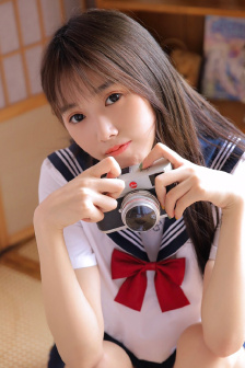 不知火舞与三个小孩