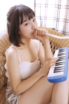 向日葵总是在夜晚绽放