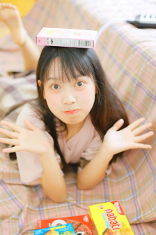 《年轻的寡妇2》中文字幕